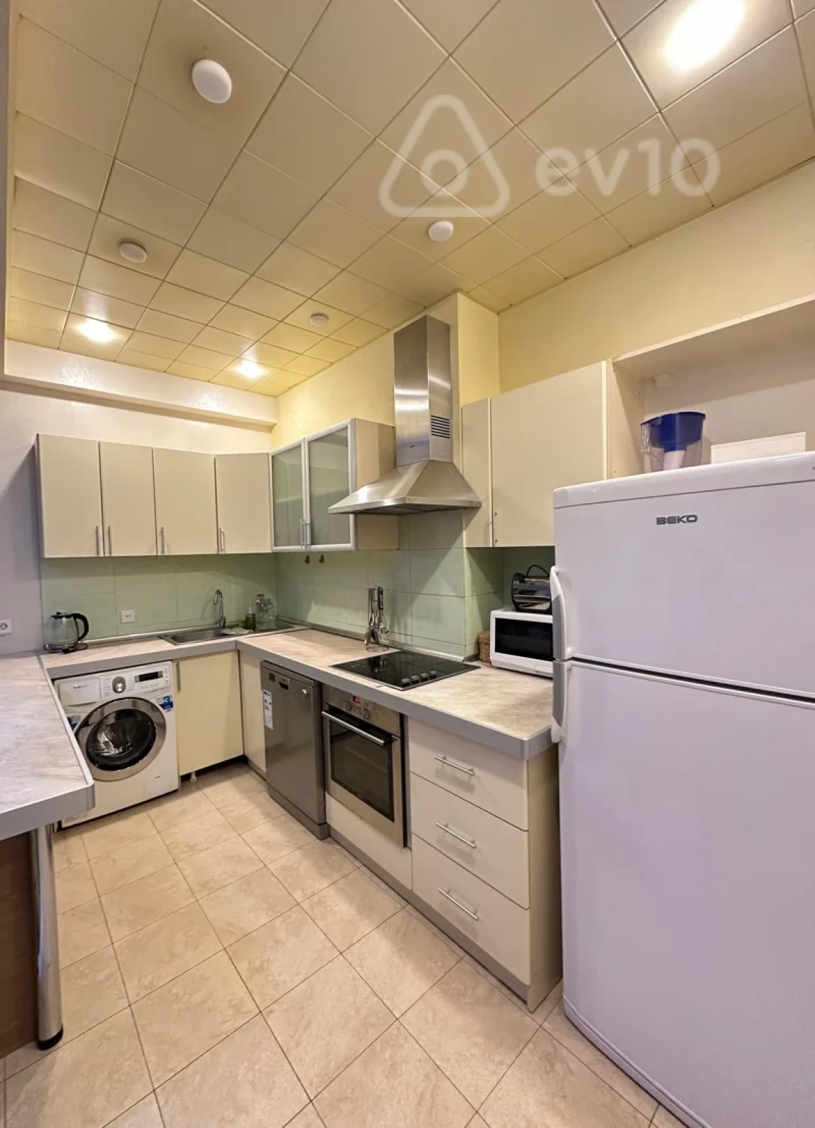 Kirayə verilir 3 otaqlı yeni tikili 110 m²