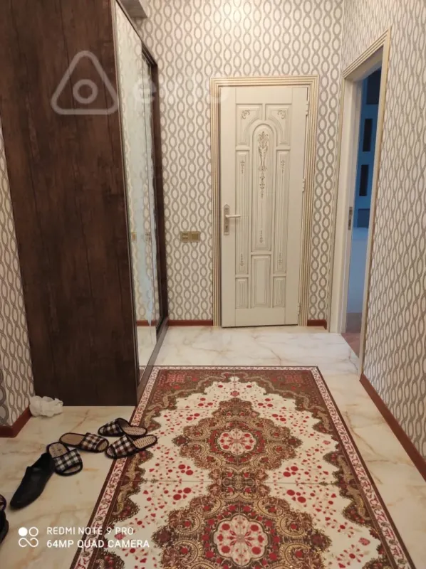 Kirayə verilir 2 otaqlı yeni tikili 75 m²