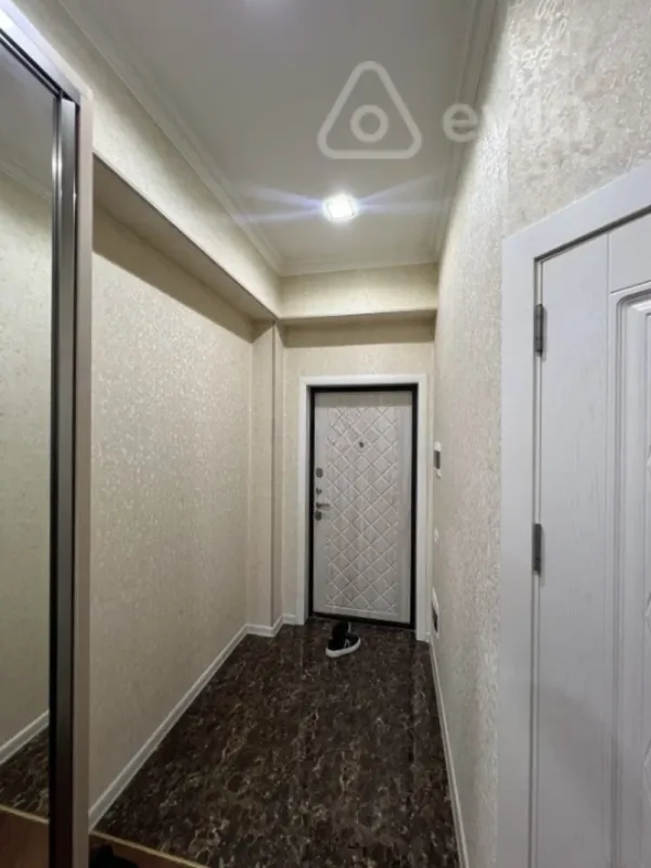 Kirayə verilir 2 otaqlı yeni tikili 80 m²