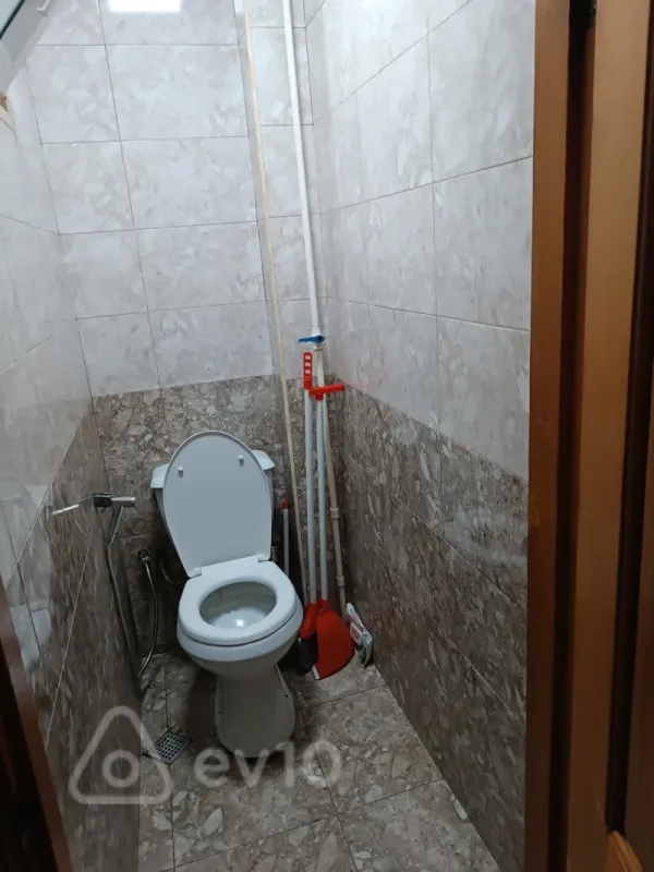 Kirayə verilir 2 otaqlı köhnə tikili 46 m²