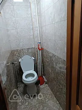 Kirayə verilir 2 otaqlı köhnə tikili 46 m²