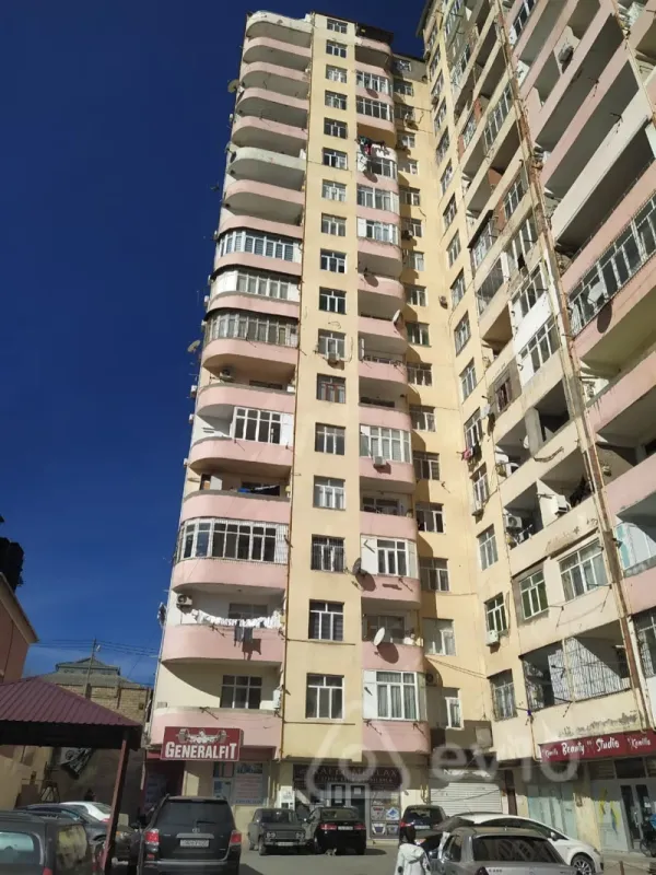 Kirayə verilir 2 otaqlı yeni tikili 106 m²
