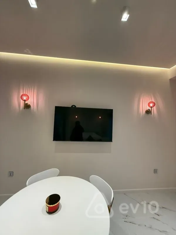 Kirayə verilir 1 otaqlı yeni tikili 46 m²