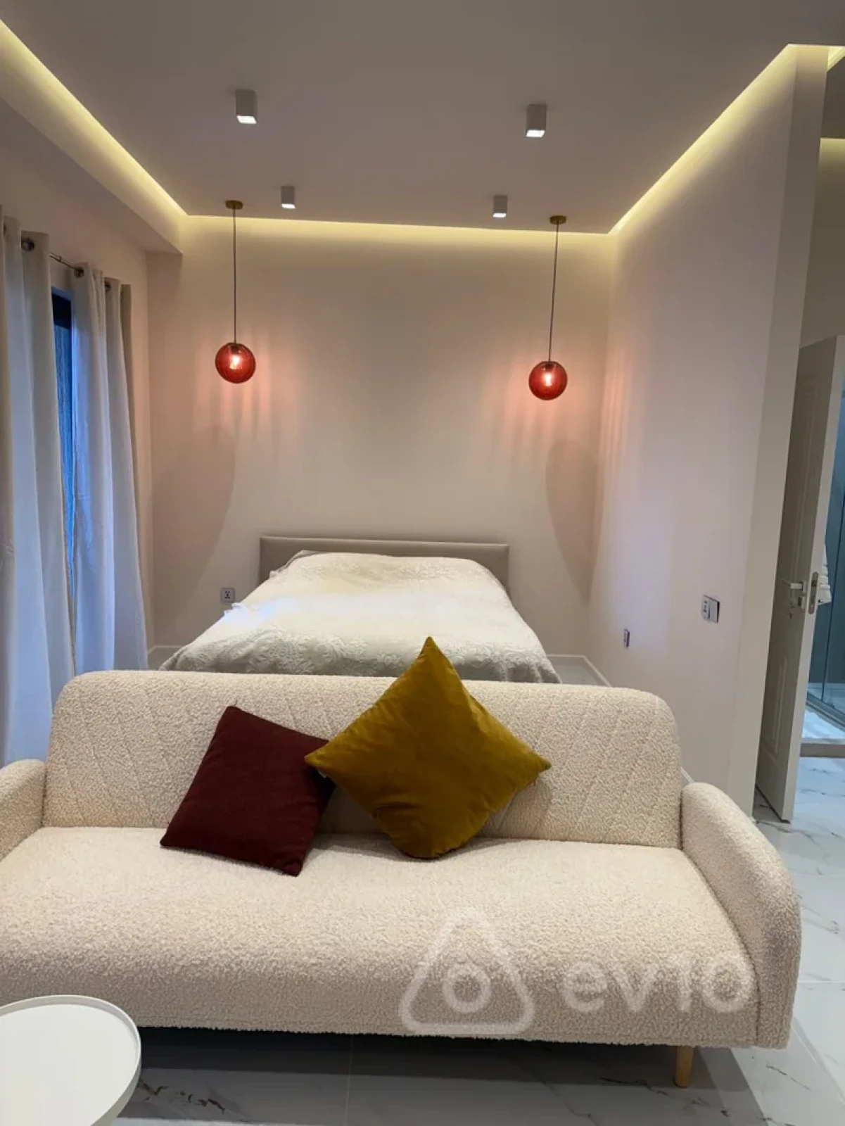 Kirayə verilir 1 otaqlı yeni tikili 46 m²