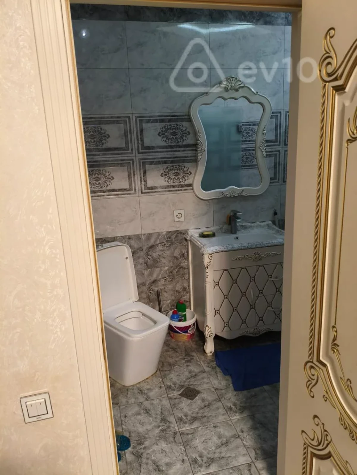 Kirayə verilir 3 otaqlı yeni tikili 114 m²