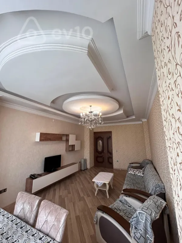 Kirayə verilir 2 otaqlı yeni tikili 100 m²