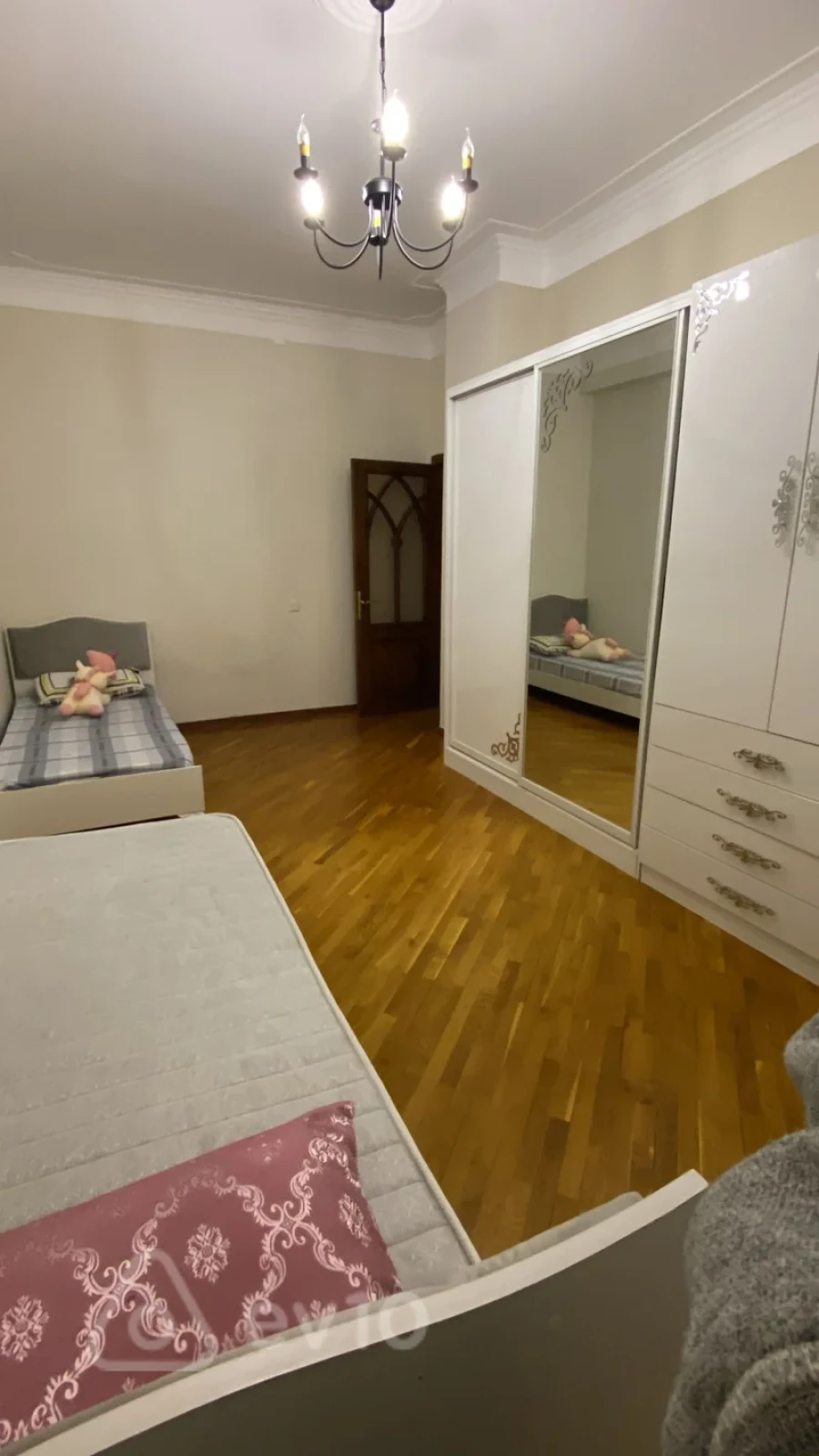 Kirayə verilir 3 otaqlı yeni tikili 110 m²