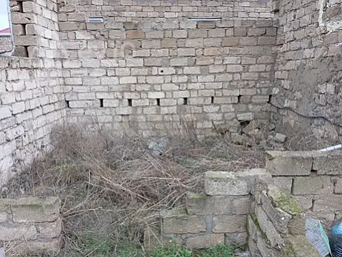 Satılır 3 otaqlı həyət evi 400 m²