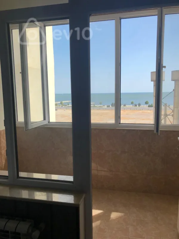 Kirayə verilir 2 otaqlı yeni tikili 109 m²