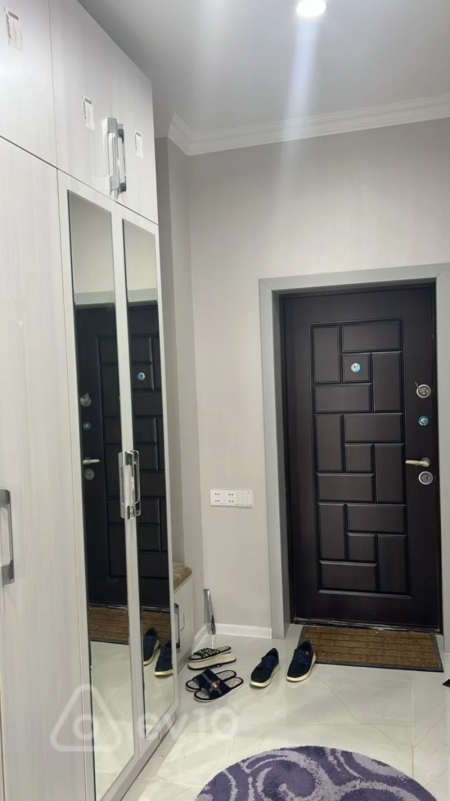 Kirayə verilir 2 otaqlı yeni tikili 104 m²