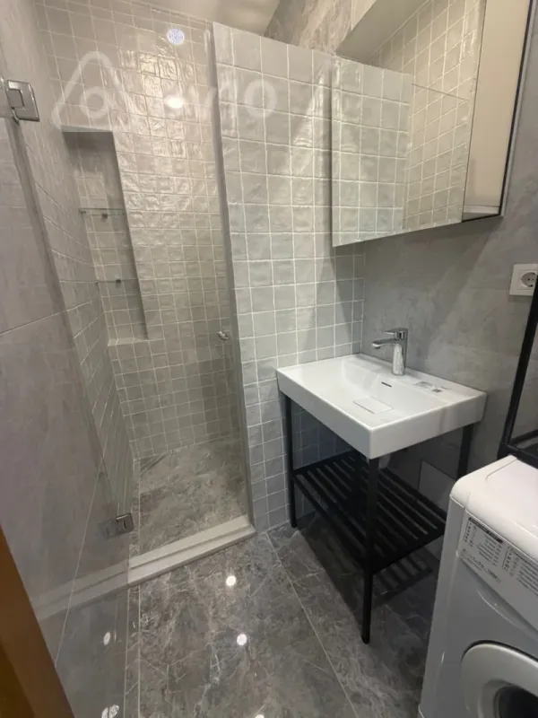 Kirayə verilir 3 otaqlı yeni tikili 60 m²