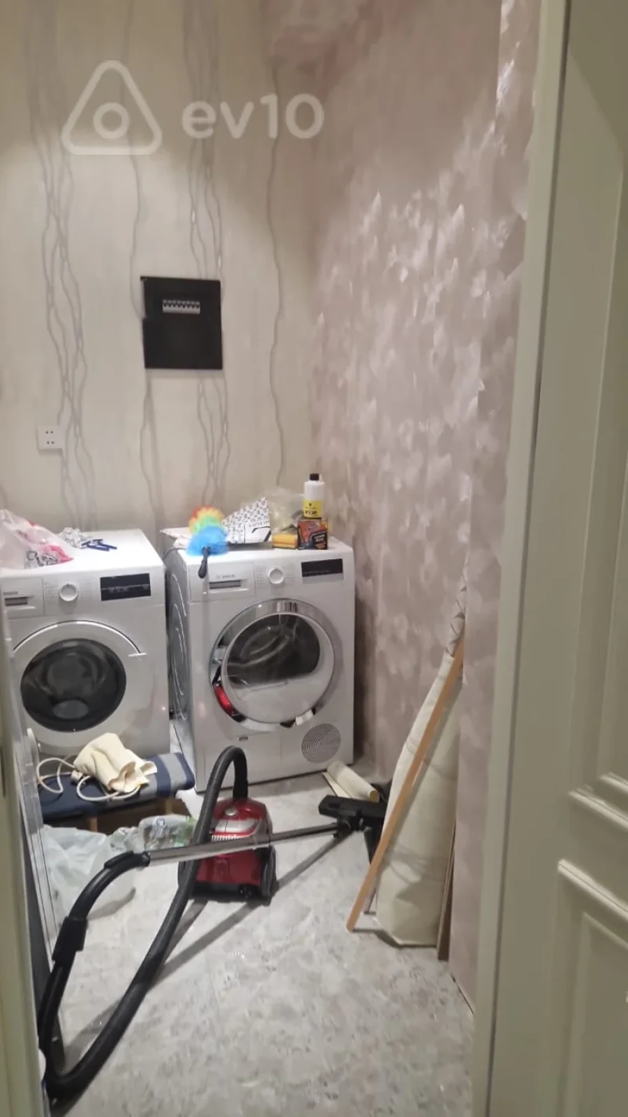 Kirayə verilir 2 otaqlı yeni tikili 112 m²