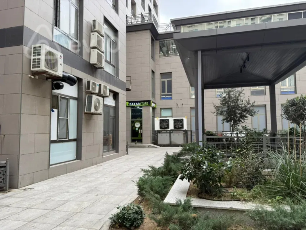 Kirayə verilir 2 otaqlı yeni tikili 112 m²