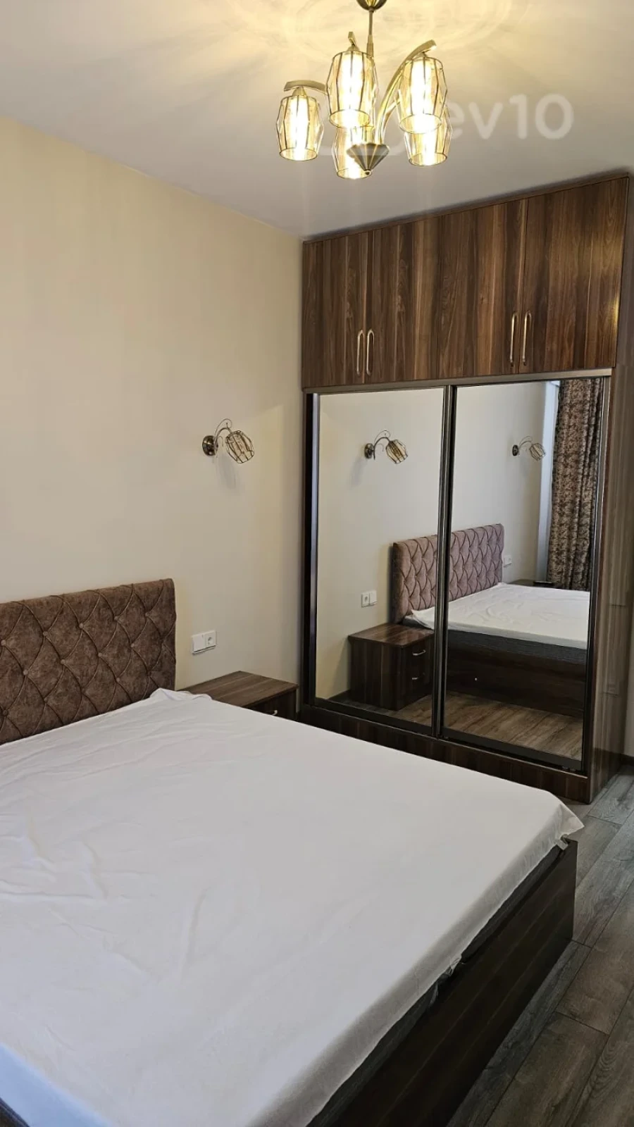 Kirayə verilir 3 otaqlı yeni tikili 120 m²