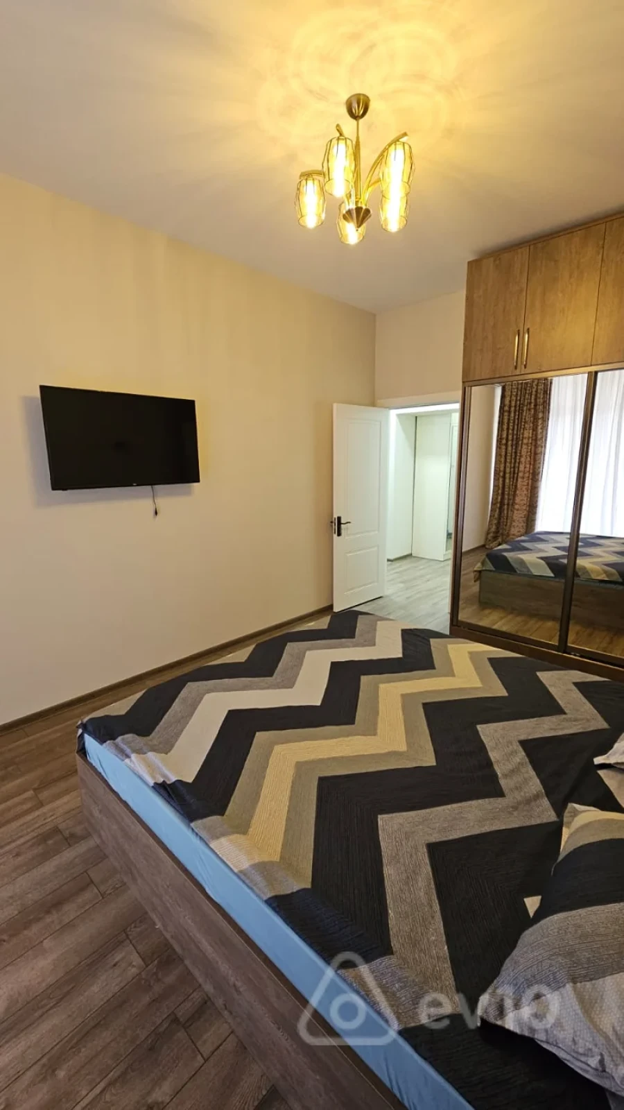 Kirayə verilir 3 otaqlı yeni tikili 120 m²