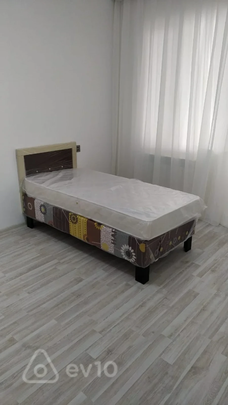 Kirayə verilir 3 otaqlı yeni tikili 91 m²