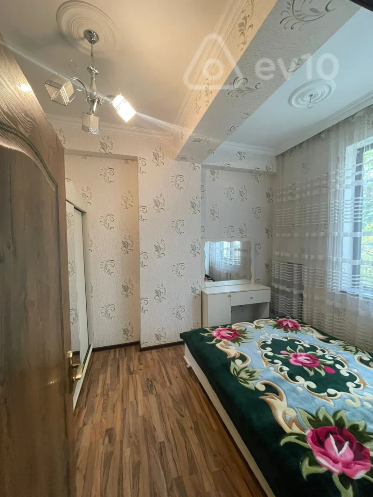 Kirayə verilir 2 otaqlı yeni tikili 55 m²