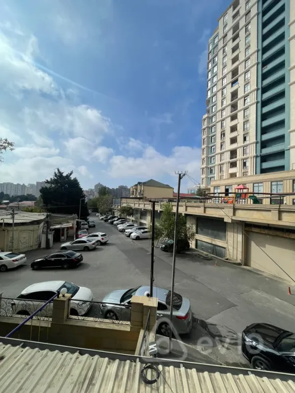 Kirayə verilir 2 otaqlı yeni tikili 55 m²