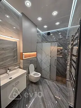 Kirayə verilir 2 otaqlı yeni tikili 78 m²