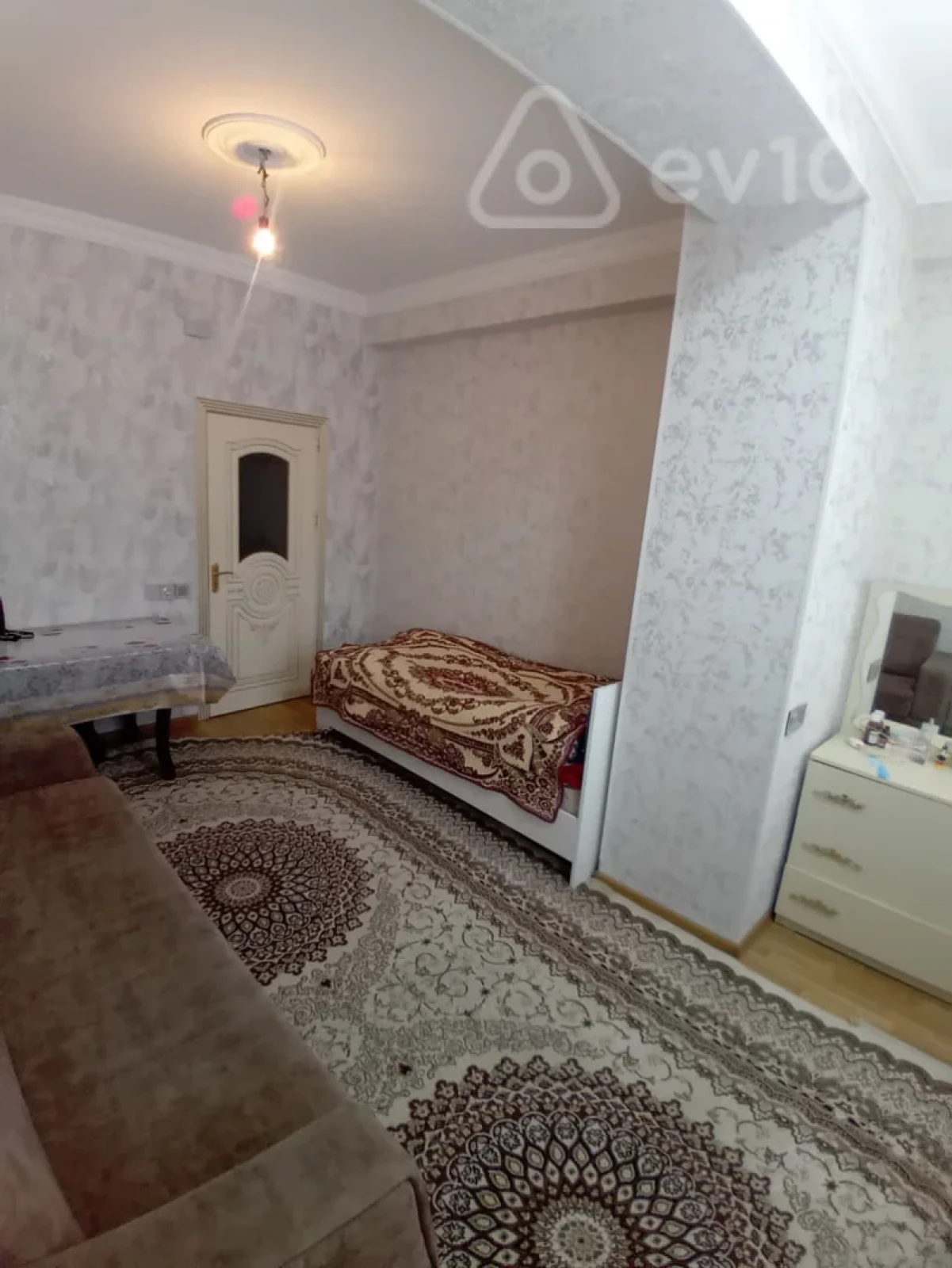 Satılır 4 otaqlı yeni tikili 92 m²