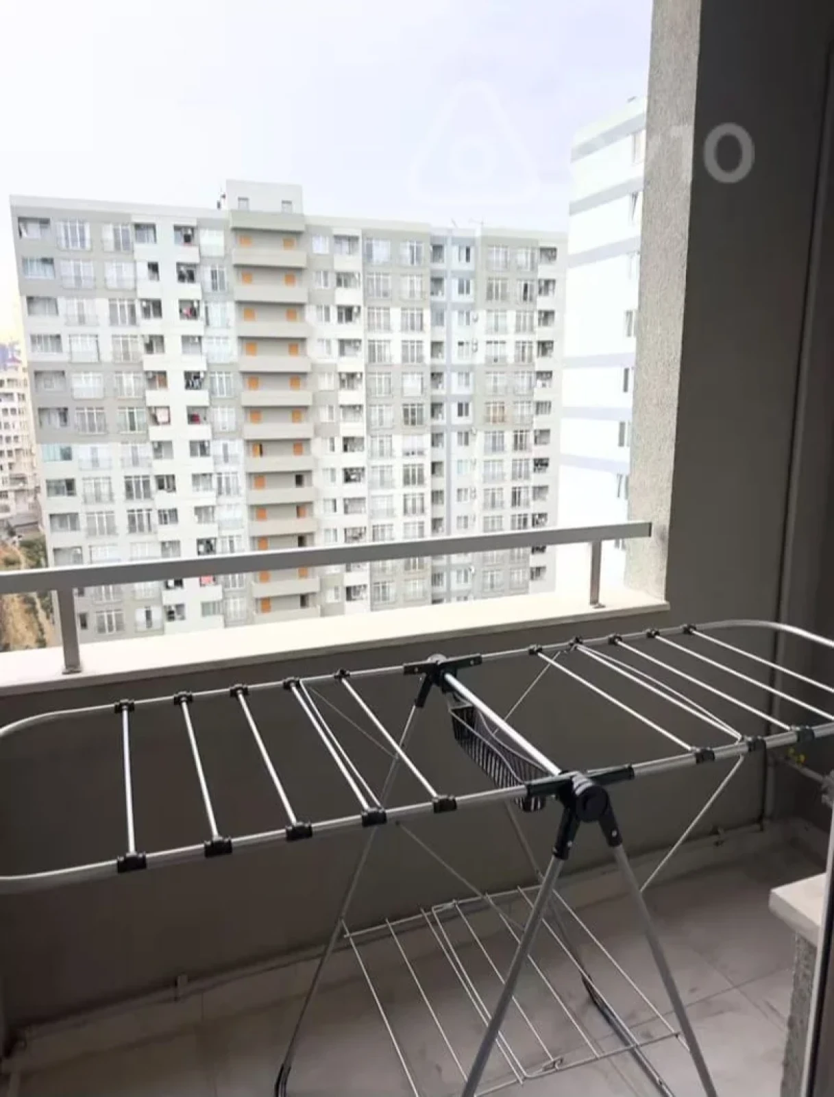 Kirayə verilir 1 otaqlı yeni tikili 30 m²