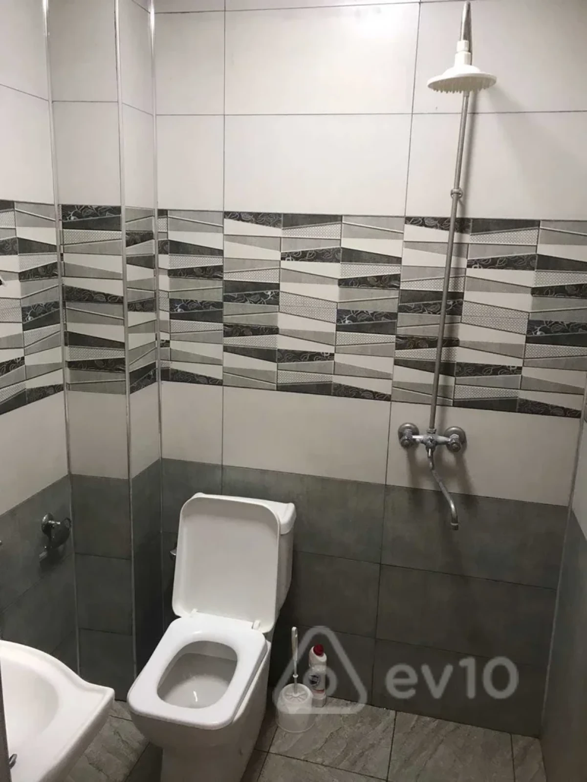 Kirayə verilir 2 otaqlı həyət evi 150 m²