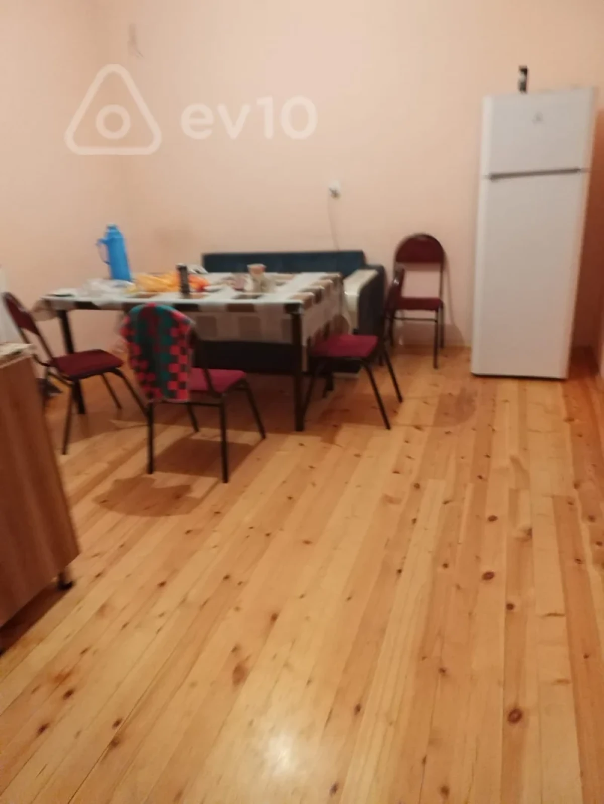 Kirayə verilir 2 otaqlı həyət evi 150 m²