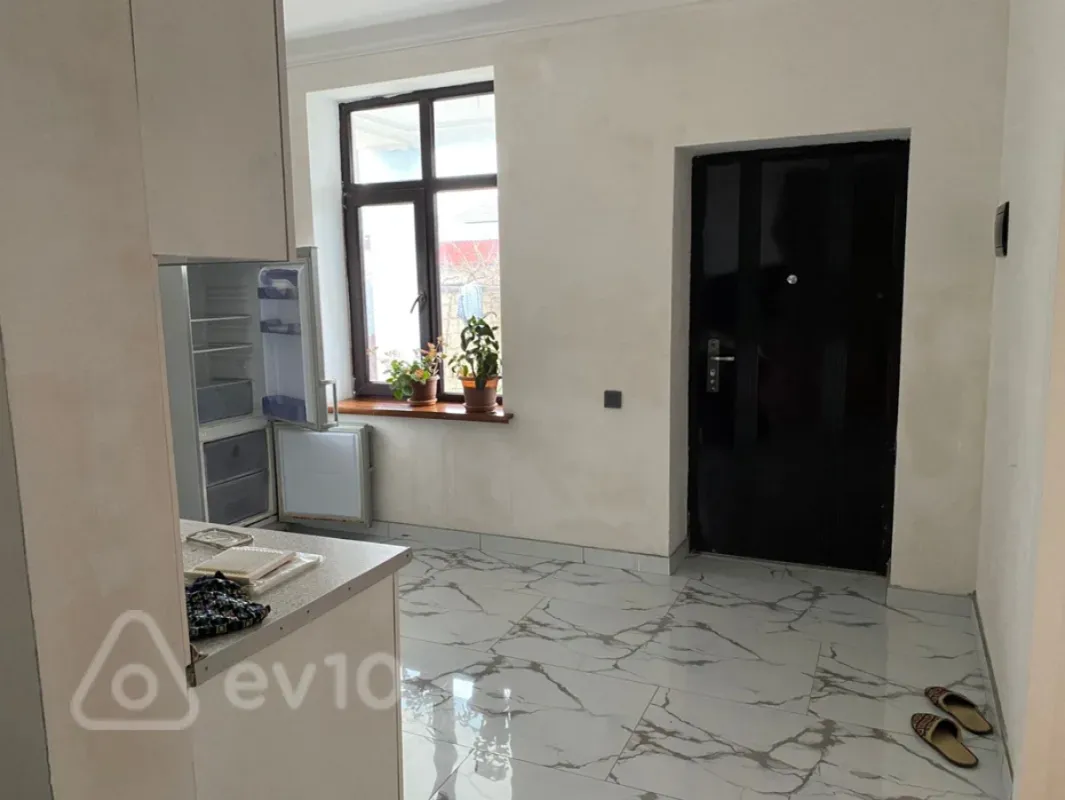 Kirayə verilir 3 otaqlı həyət evi 100 m²