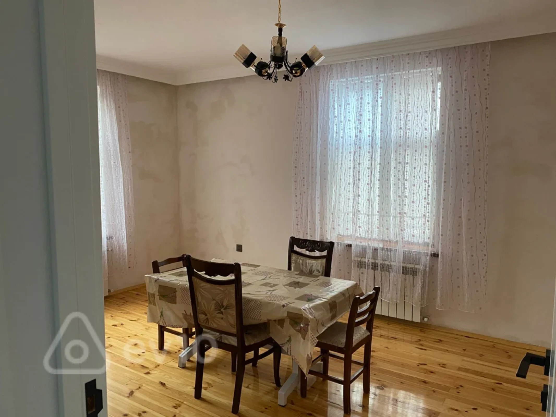 Kirayə verilir 3 otaqlı həyət evi 100 m²