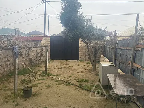 Kirayə verilir 3 otaqlı həyət evi 100 m²