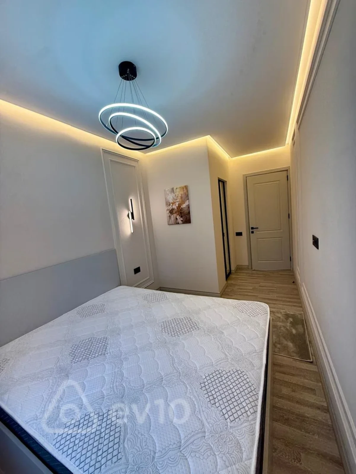 Kirayə verilir 2 otaqlı köhnə tikili 68 m²