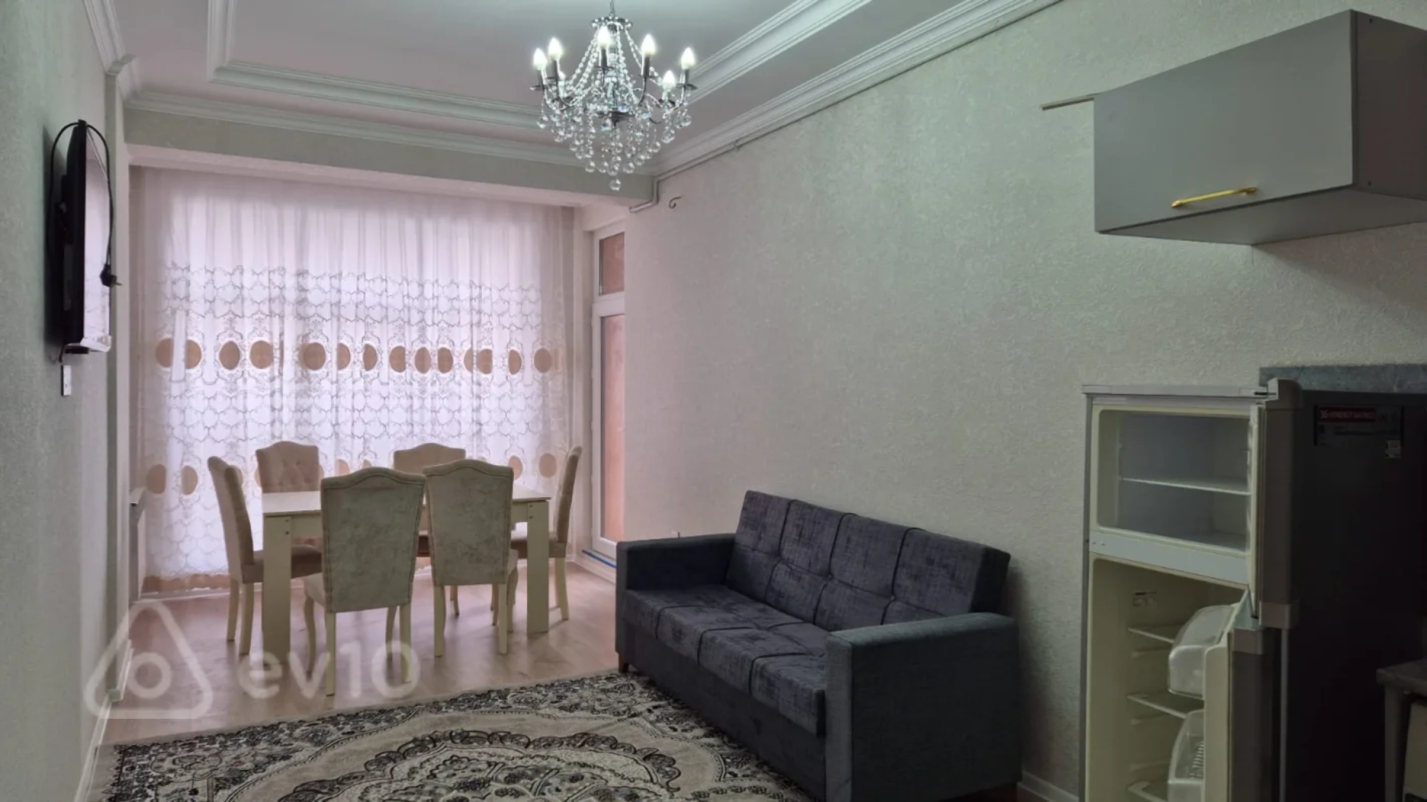 Kirayə verilir 2 otaqlı yeni tikili 77 m²