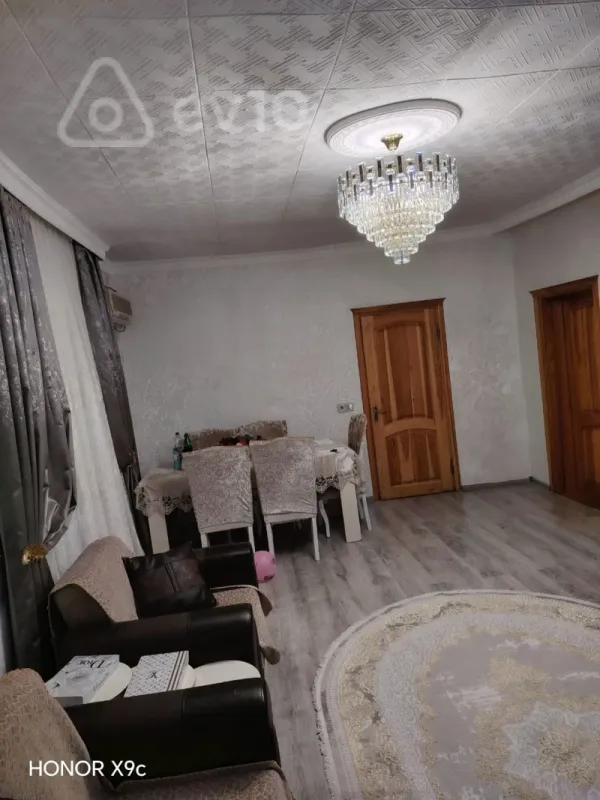 Kirayə verilir 2 otaqlı həyət evi 70 m²