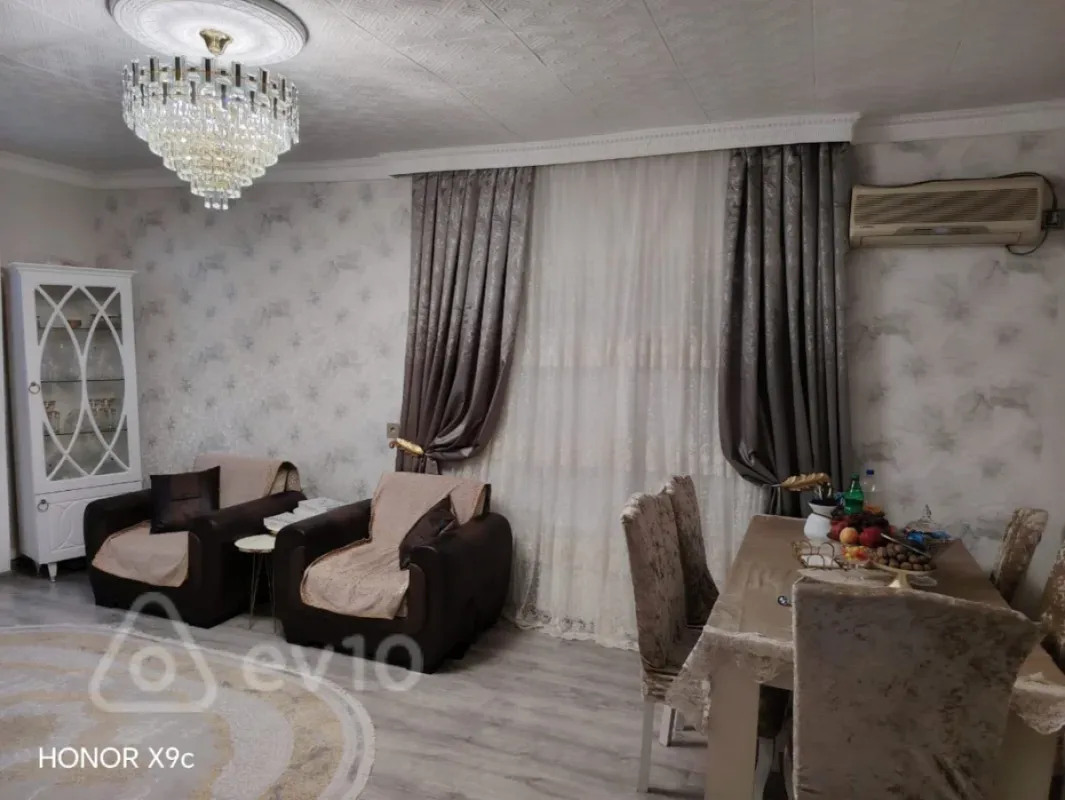 Kirayə verilir 2 otaqlı həyət evi 70 m²