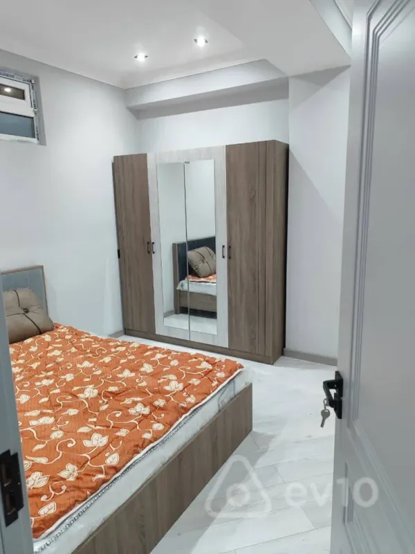 Kirayə verilir 3 otaqlı yeni tikili 65 m²