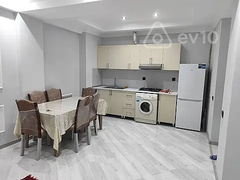 Kirayə verilir 3 otaqlı yeni tikili 65 m²