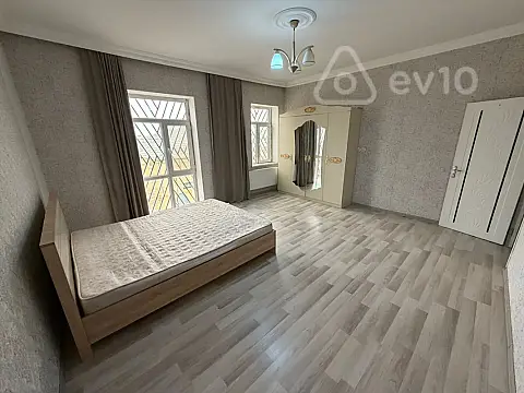 Kirayə verilir 3 otaqlı həyət evi 468 m²