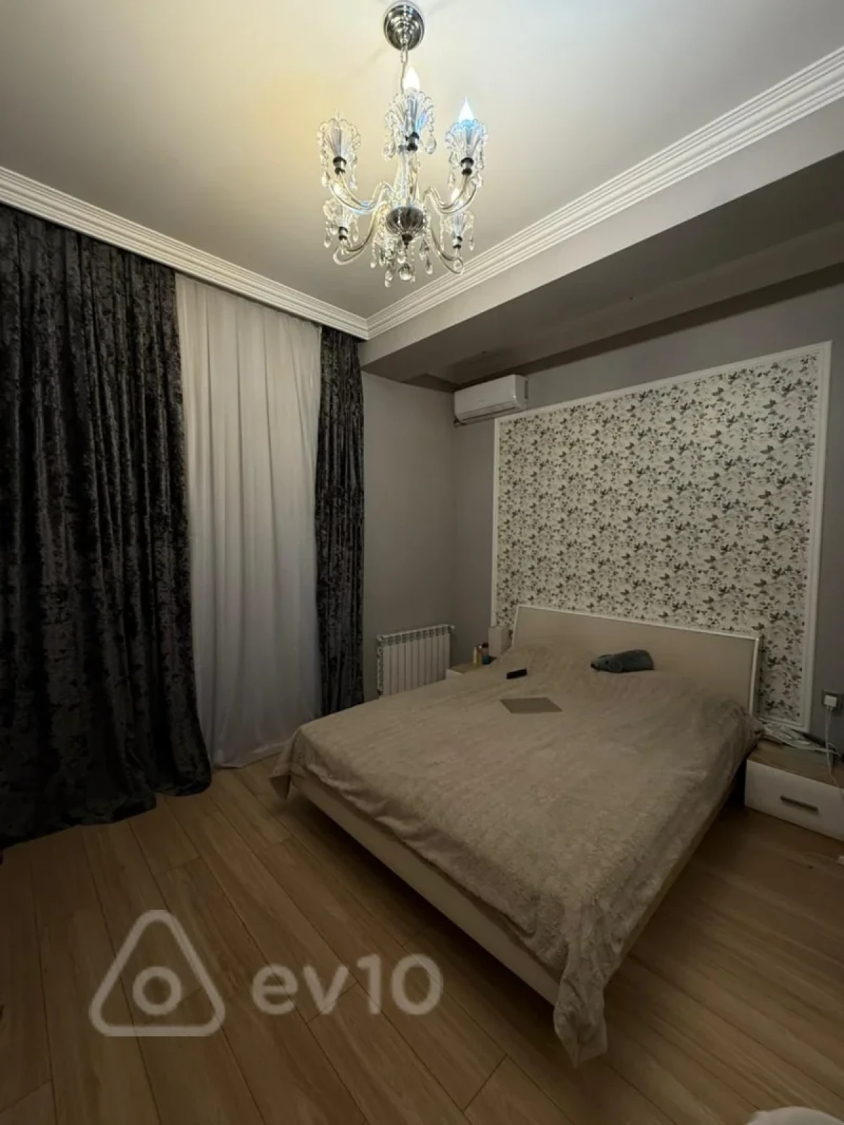 Kirayə verilir 2 otaqlı yeni tikili 75 m²