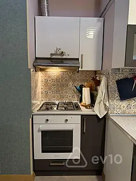 Kirayə verilir 2 otaqlı yeni tikili 75 m²