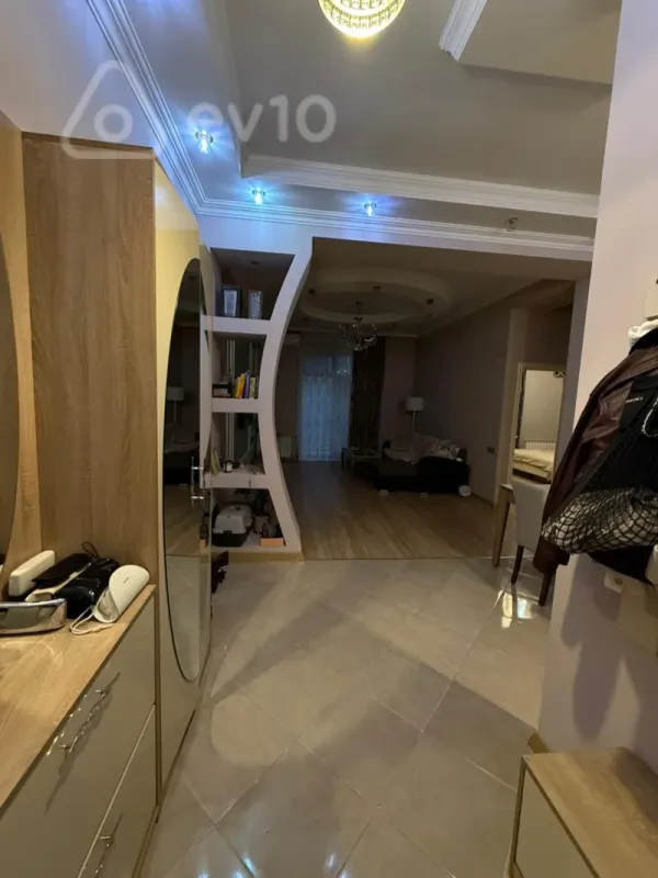Kirayə verilir 2 otaqlı yeni tikili 75 m²