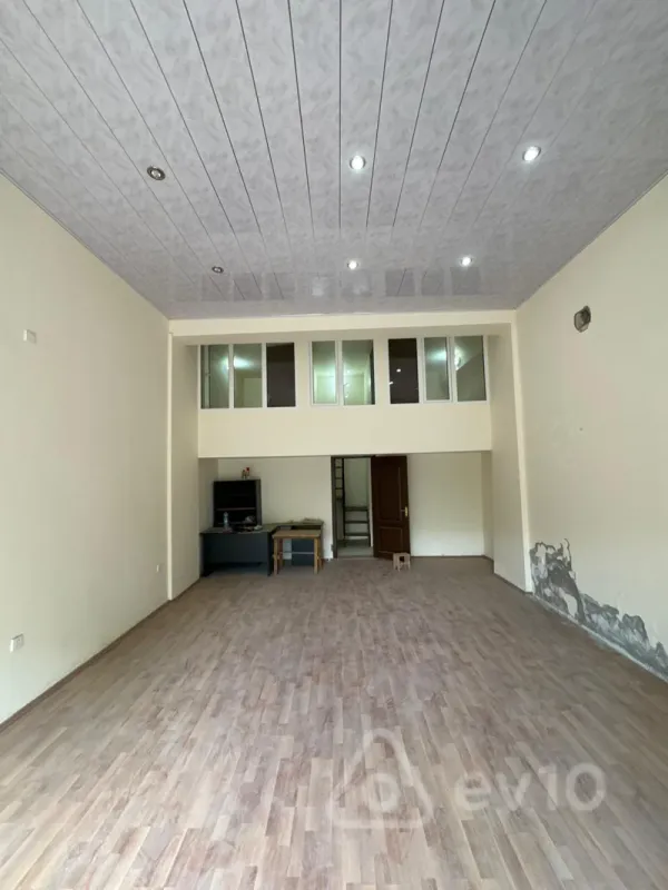Satılır mənzil 60 m²