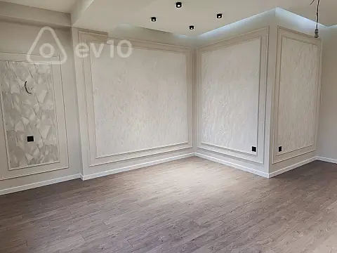 Satılır 3 otaqlı yeni tikili 122 m²