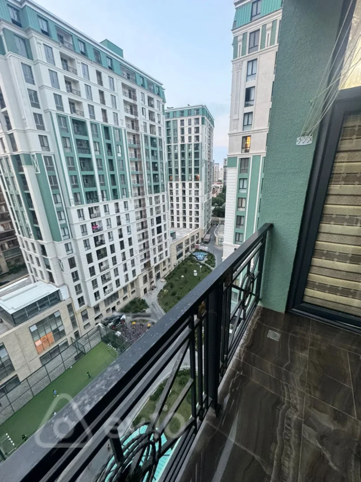 Kirayə verilir 3 otaqlı yeni tikili 115 m²