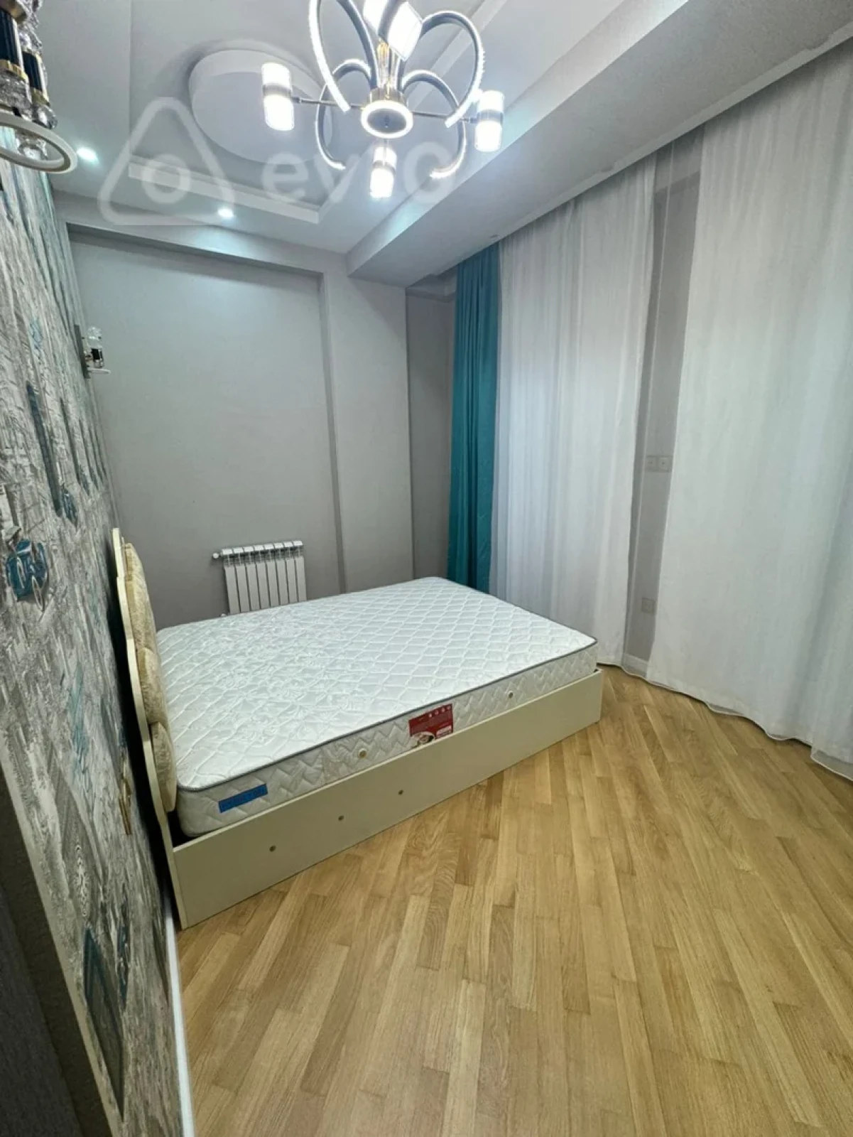 Kirayə verilir 3 otaqlı yeni tikili 115 m²