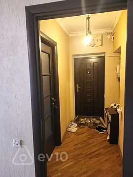 Satılır 3 otaqlı köhnə tikili 70 m²