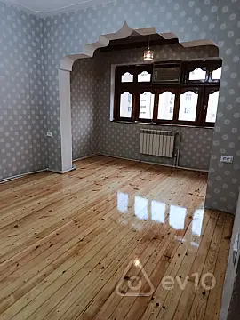 Satılır 3 otaqlı köhnə tikili 70 m² — Bakı, Nizami 3 otaq 70.00 m²
