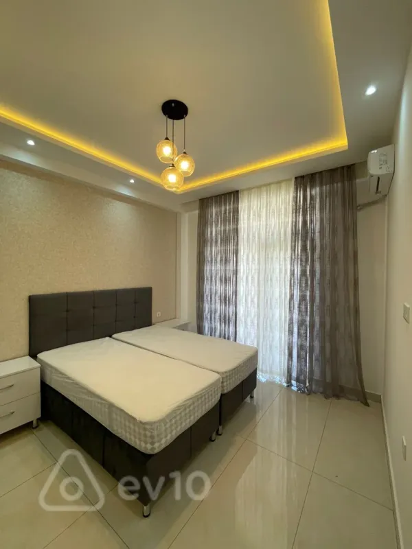 Kirayə verilir 3 otaqlı yeni tikili 110 m²