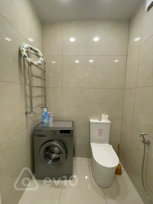 Kirayə verilir 3 otaqlı yeni tikili 110 m²