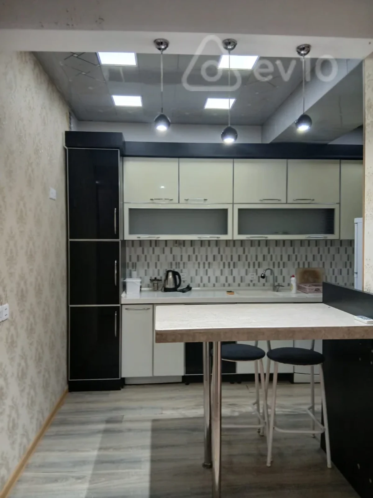 Kirayə verilir 3 otaqlı yeni tikili 103 m²