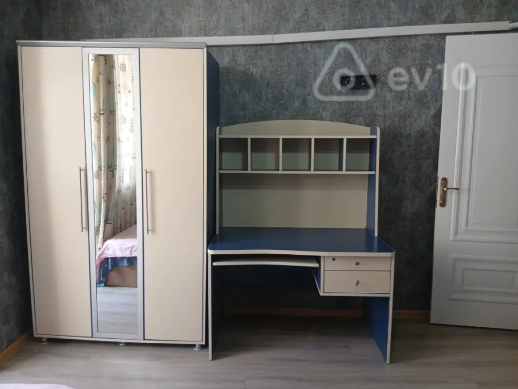 Kirayə verilir 3 otaqlı yeni tikili 103 m²